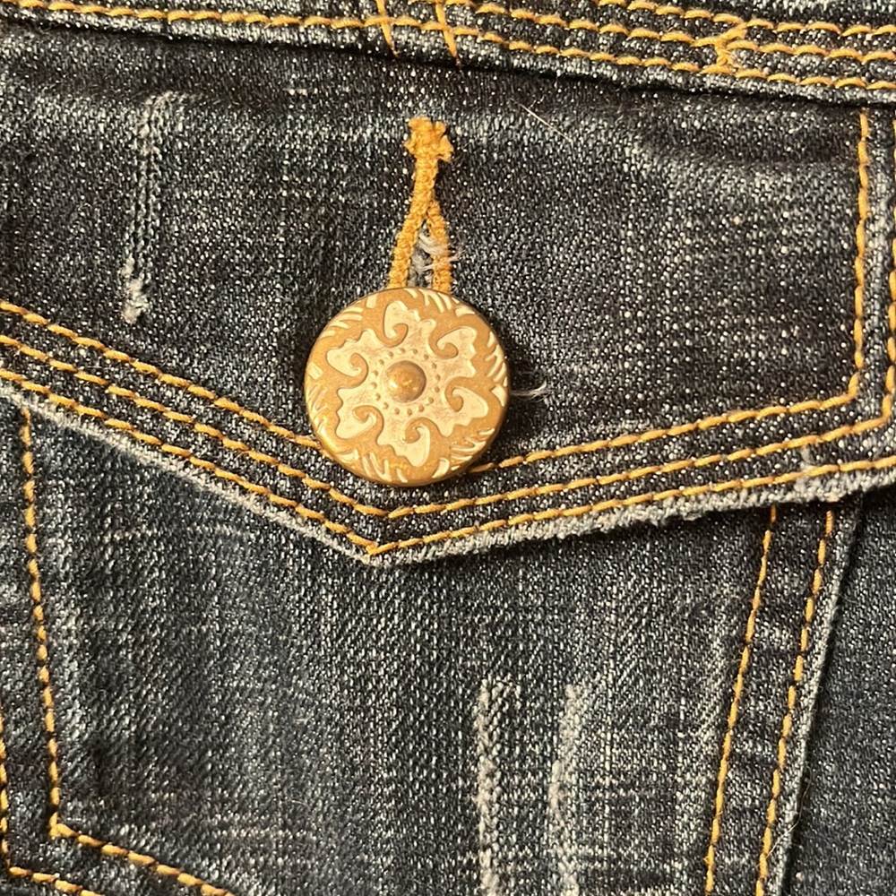 Baccini jean jacket.  NWOT! - Picture 4 of 5